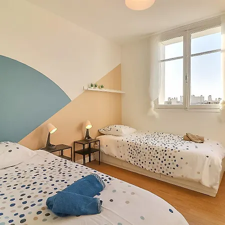 L'aerien Yourhosthelper Apartmán